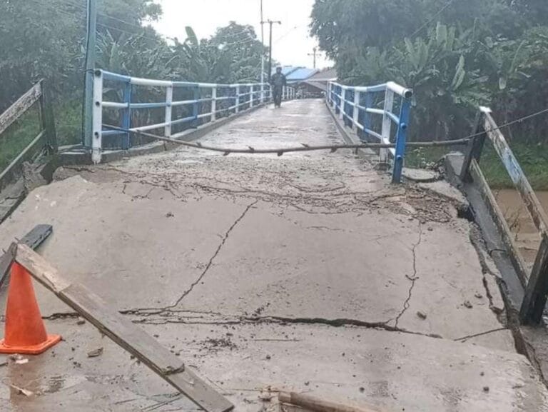 Jembatan Pakere Penghubung 2 Desa Terhiraukan, Pemerintah Setempat: Berkali-kali Kita Sudah Datangi Pemda Maros