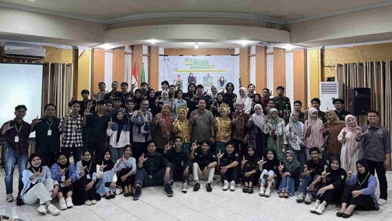 Seminar Kewirausahaan IPMIL Raya UNM 2025: Bangun Semangat Wirausaha Sejak Bangku Kuliah