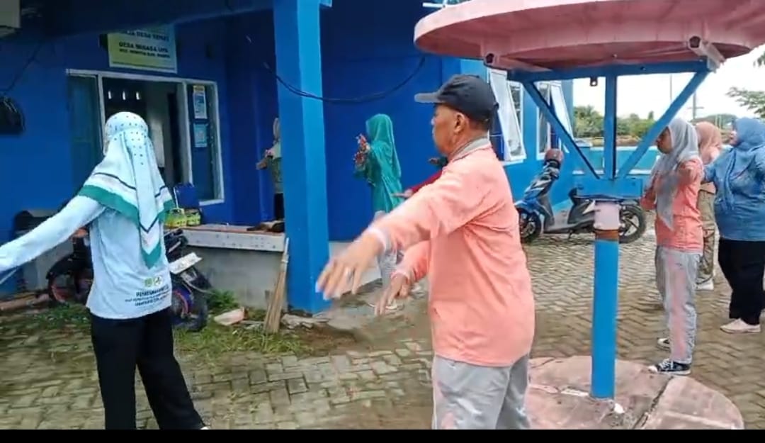 Senam Sehat: Pemerintah Desa Minasa Upa Gelar Senam Pagi untuk Segarkan Aparatur